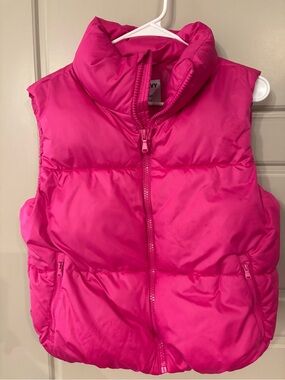 GAP Hot Pink Puffer Vest for Women